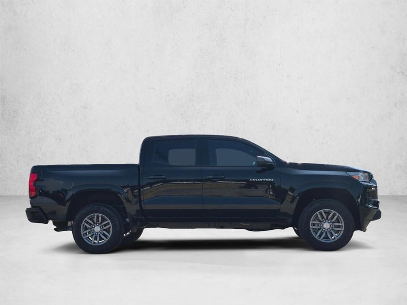 2026 Chevrolet Colorado - Image 2