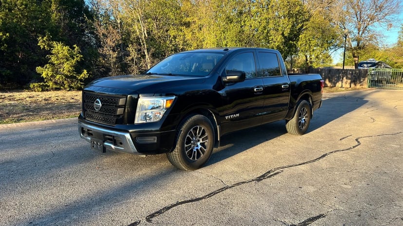 2021 Nissan Titan - Image 1