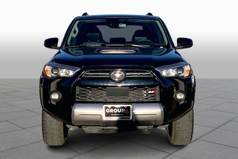 2021 Toyota 4runner - Image 3