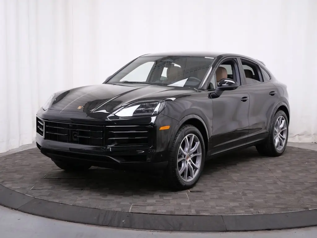 2026 Porsche Cayenne - Image 1