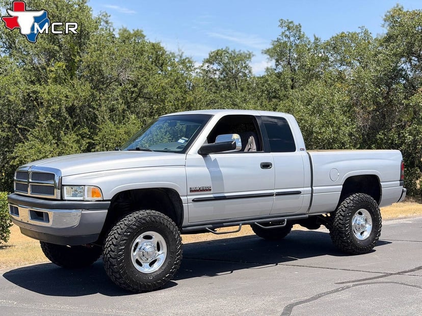 2001 Ram 2500 - Image 1