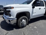 2025 Chevrolet Silverado 3500 HD - Preview 10