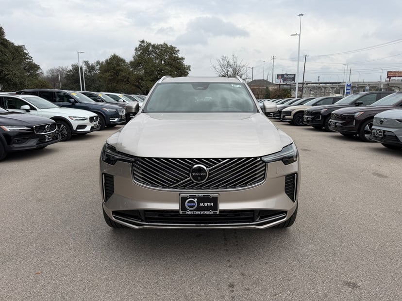 2026 Volvo XC90 - Image 3