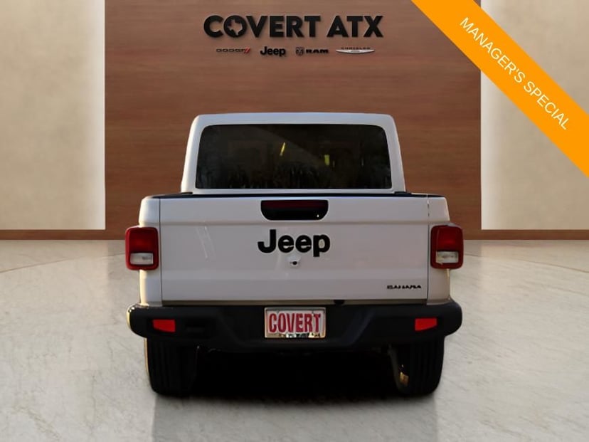 2026 Jeep Gladiator - Image 2