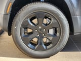 2026 Land Rover Defender - Preview 7