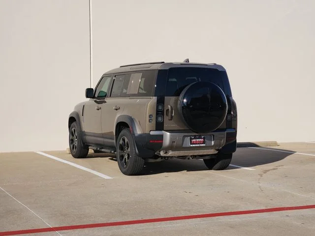 2026 Land Rover Defender - Image 2