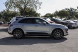 2024 Porsche Macan - Preview 8