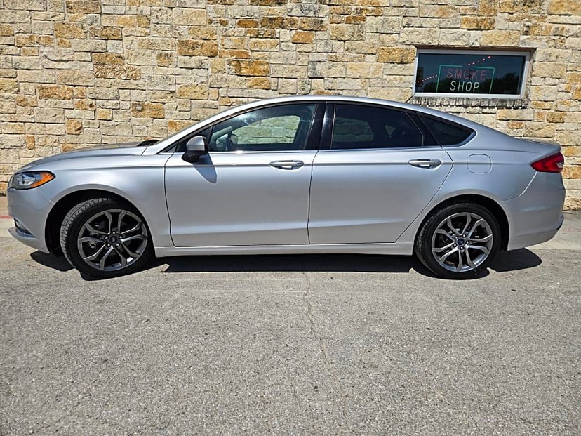 2017 Ford Fusion - Image 2