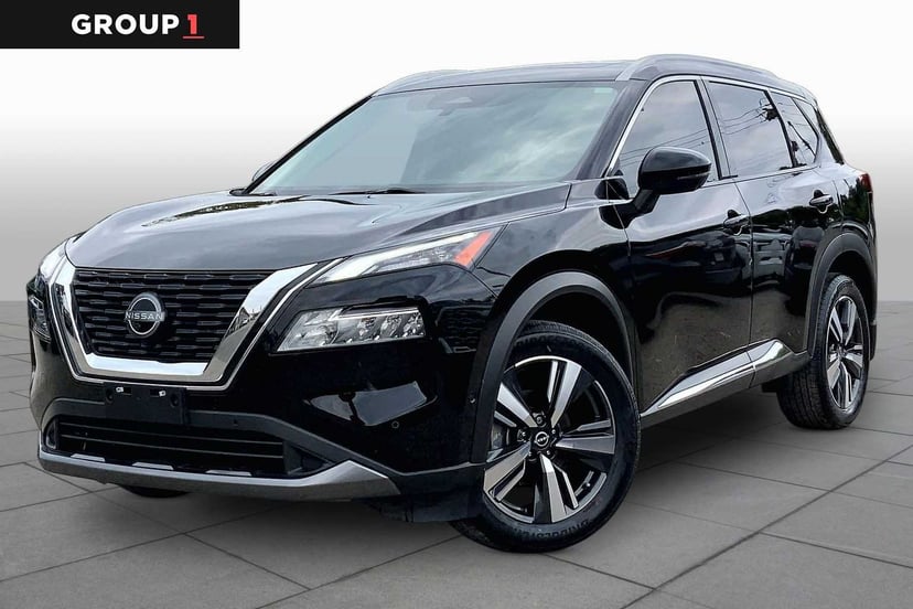 2023 Nissan Rogue - Image 2
