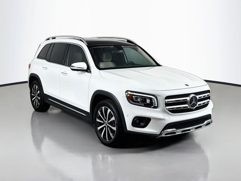 2023 Mercedes-Benz GLB - Image 1