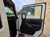 2016 Jeep Wrangler - Preview 8