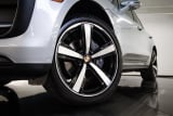 2023 Porsche Macan - Preview 12