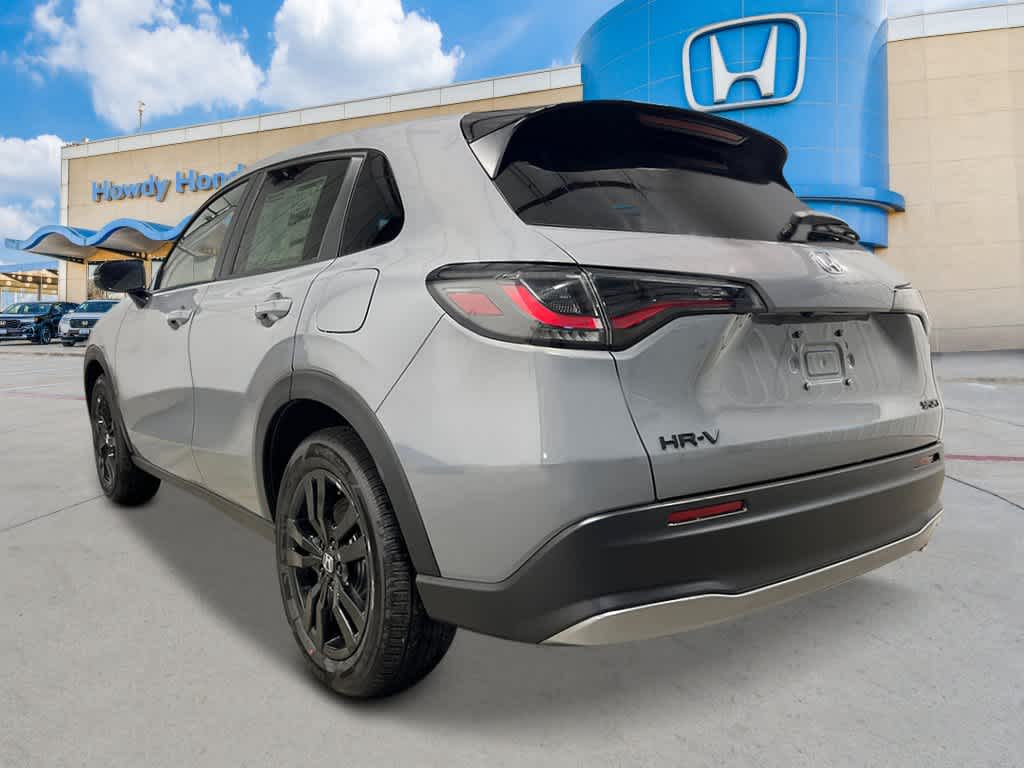2027 Honda HR-V - Image 3