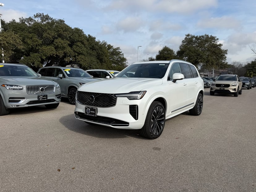 2026 Volvo XC90 - Image 1