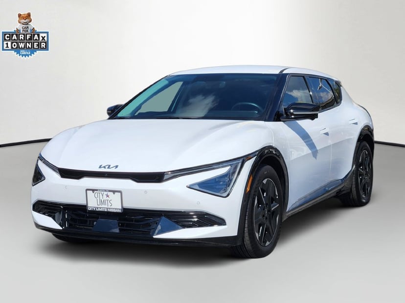 2025 Kia EV6 - Image 1