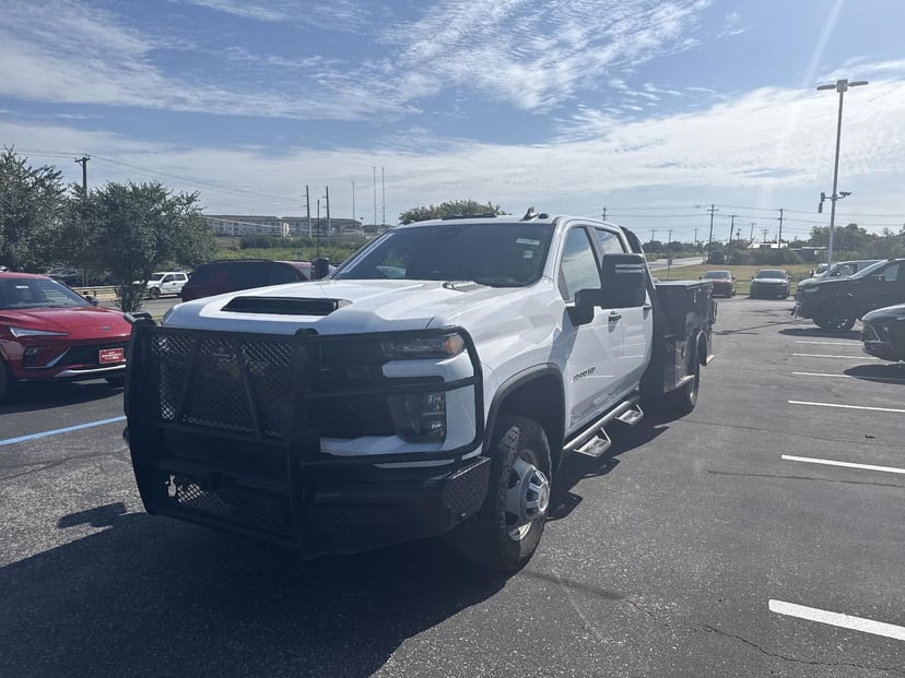 2025 Chevrolet Silverado 3500 HD - Image 1