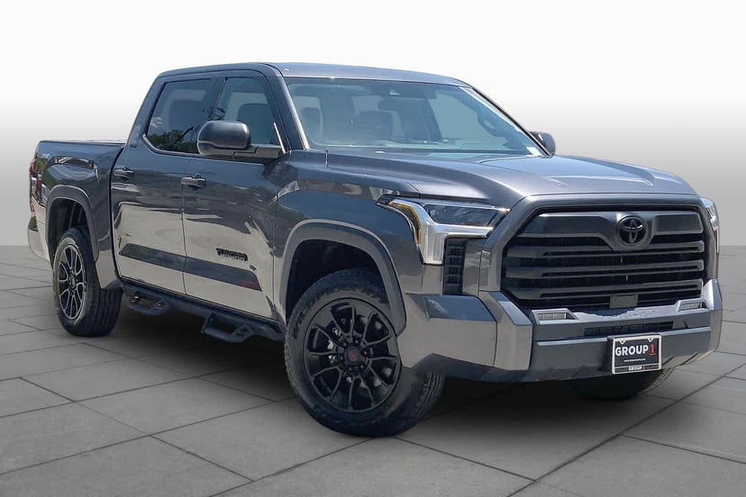 2022 Toyota Tundra - Image 1