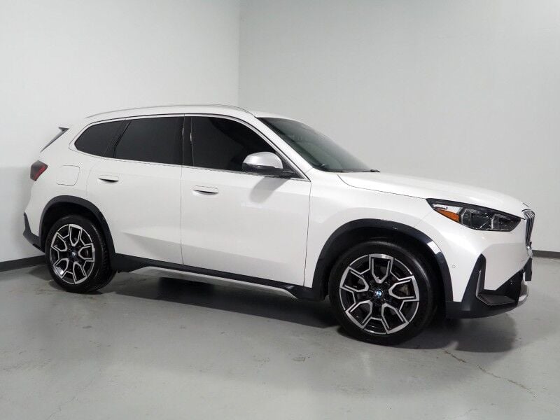 2024 BMW X1 - Image 1