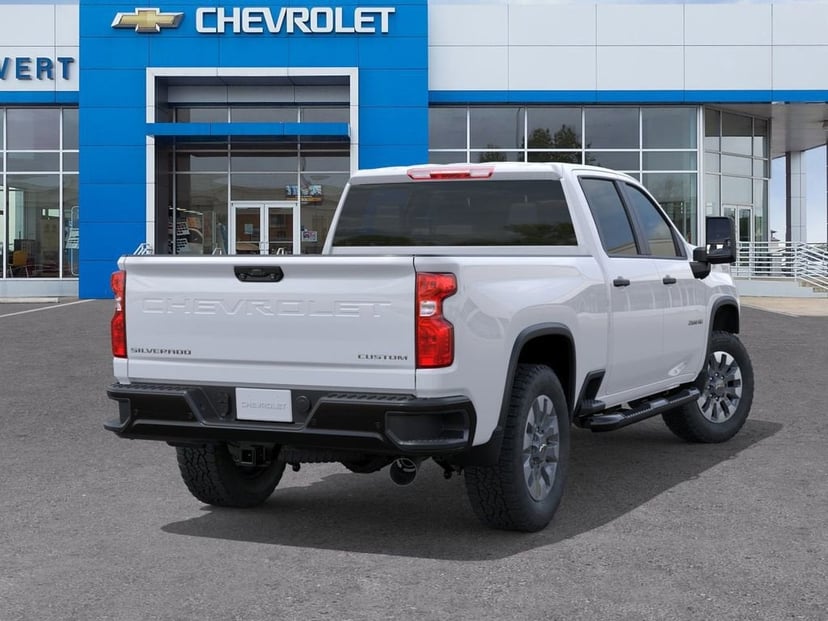 2026 Chevrolet Silverado 2500 HD - Image 2