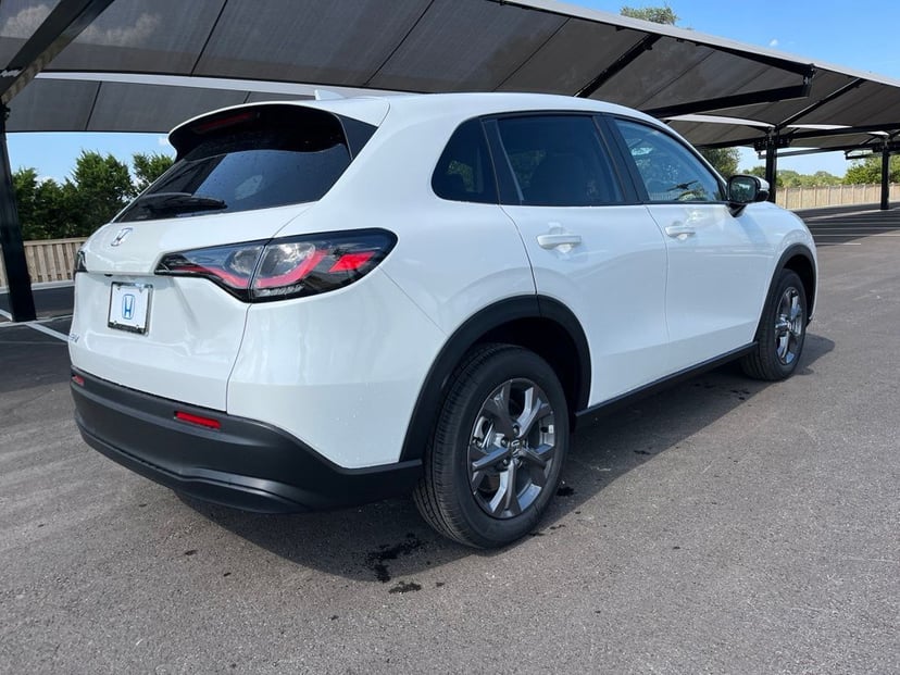 2027 Honda HR-V - Image 3