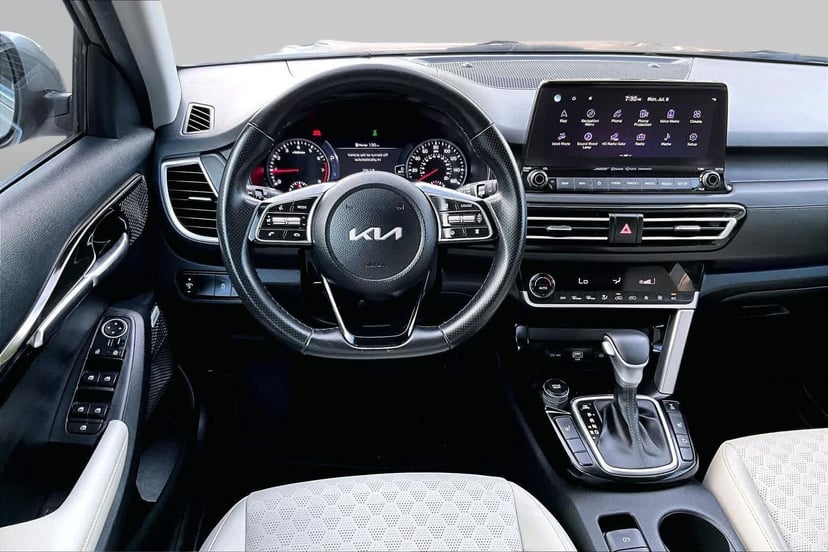 2022 Kia Seltos - Image 3