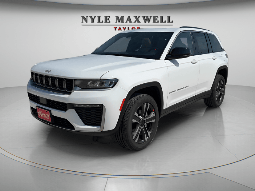 2027 Jeep Grand Cherokee - Image 1