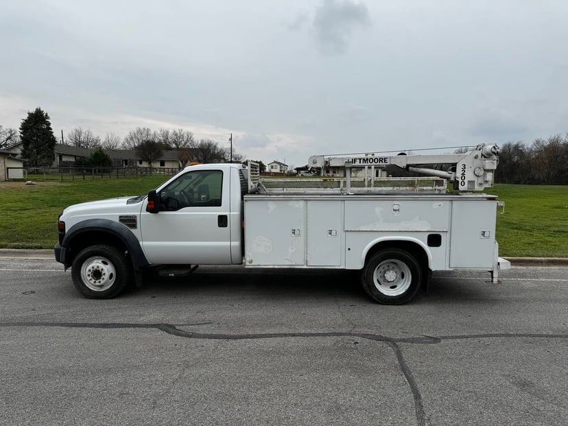 2009 Ford F-450 - Image 1