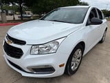2016 Chevrolet Cruze - Preview 3