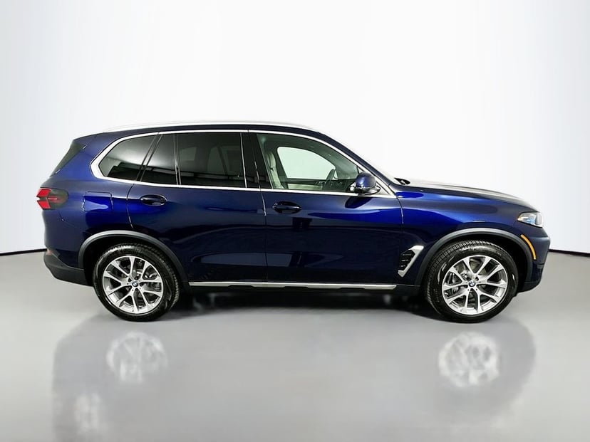 2026 BMW X5 - Image 3