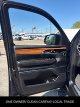 2023 Jeep Grand Wagoneer - Preview 9