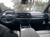 2027 Chevrolet Traverse - Preview 12