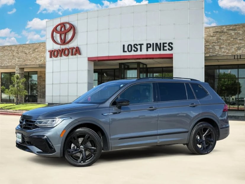 2024 Volkswagen Tiguan - Image 1