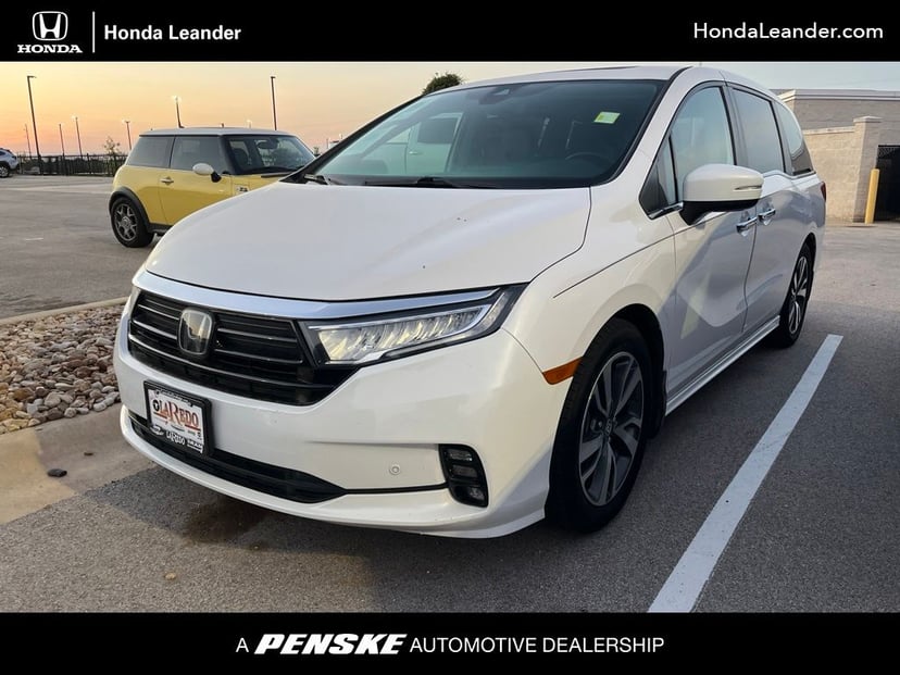 2023 Honda Odyssey - Image 1