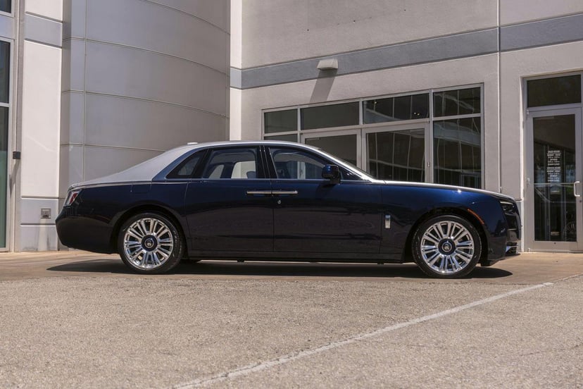 2025 Rolls-Royce Ghost - Image 2