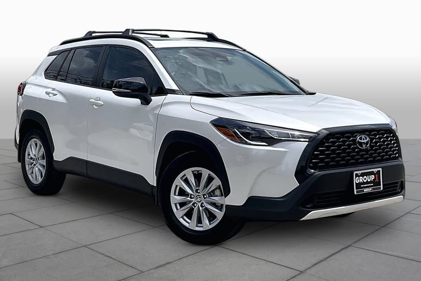 2025 Toyota Corolla Cross - Image 2