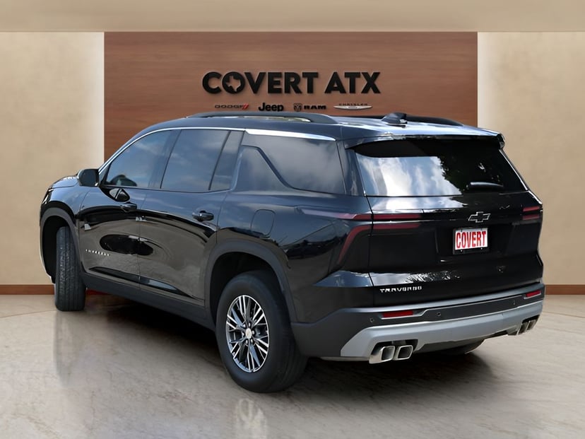 2026 Chevrolet Traverse - Image 3