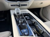 2023 Volvo XC60 - Preview 15