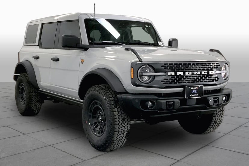 2026 Ford Bronco - Image 1