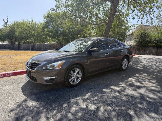 2013 Nissan Altima - Image 1