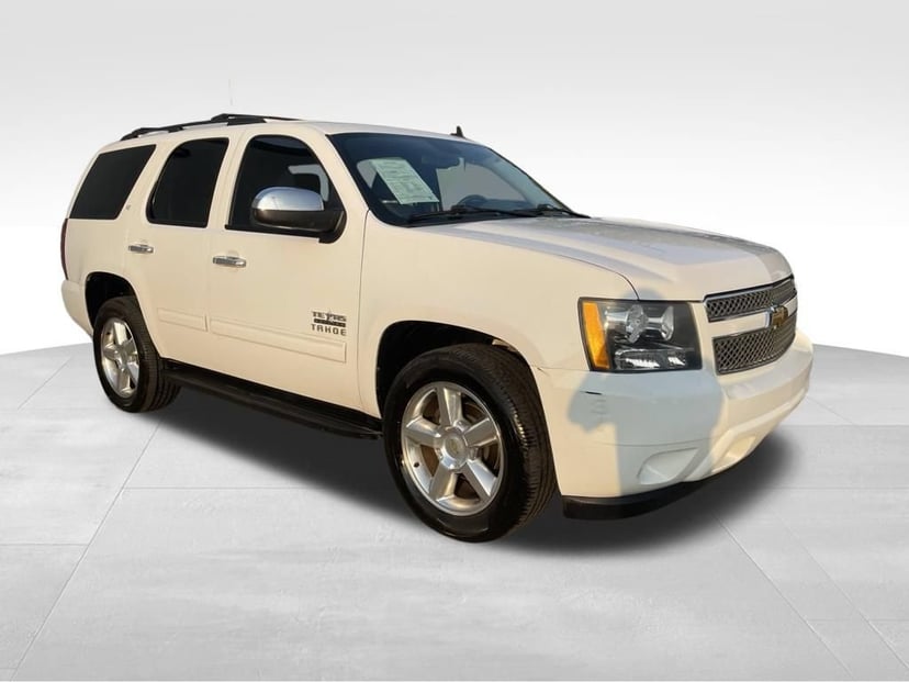 2013 Chevrolet Tahoe - Image 3