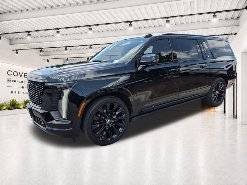2025 Cadillac Escalade ESV - Image 2