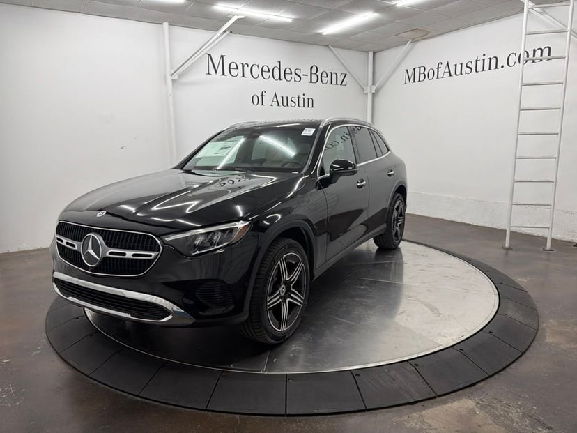 2027 Mercedes-Benz GLC - Image 1