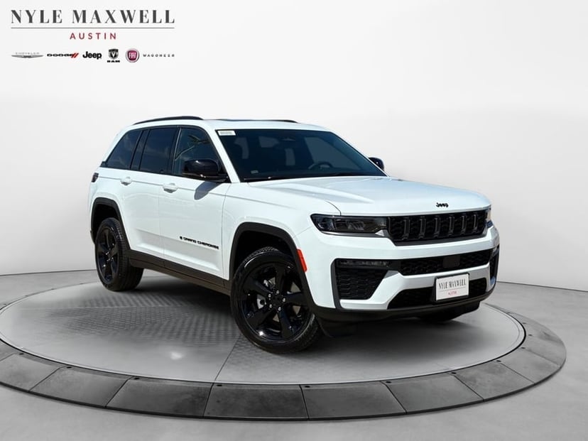 2026 Jeep Grand Cherokee - Image 1