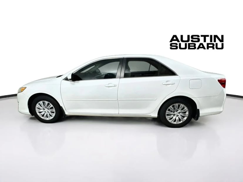 2013 Toyota Camry - Image 2