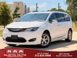2020 Chrysler Pacifica - Preview 2