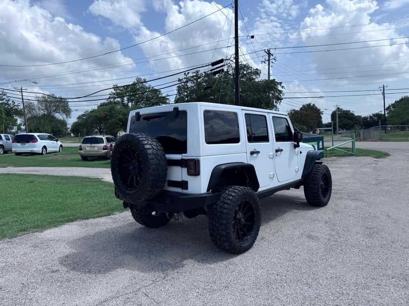 2015 Jeep Wrangler - Image 2