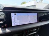 2025 Porsche Macan Electric - Preview 15
