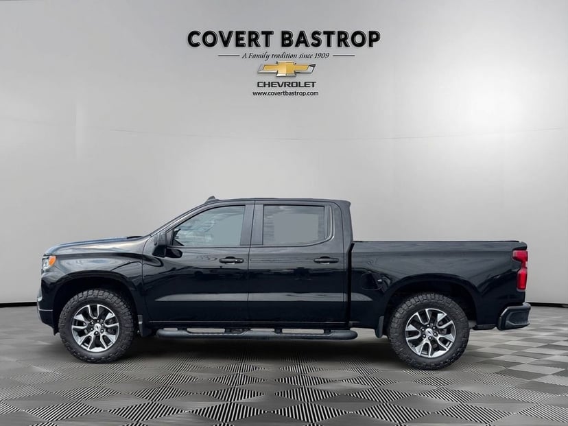 2022 Chevrolet Silverado 1500 - Image 2