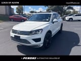 2017 Volkswagen Touareg - Preview 2