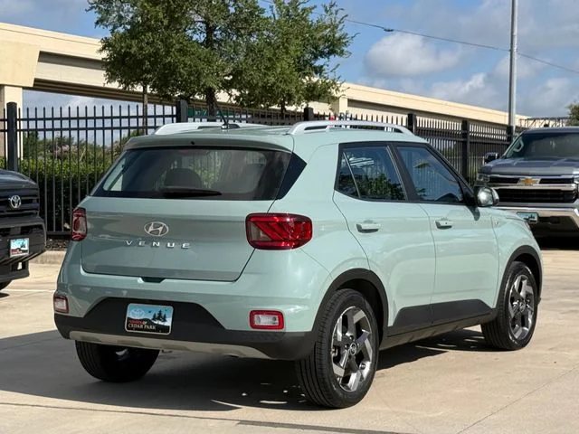 2025 Hyundai Venue - Image 2